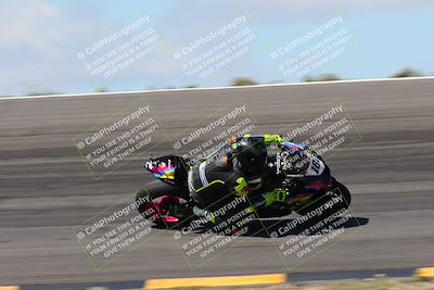 media/Apr-05-2024-Apex Assassins-CVMA Friday Practice (Fri) [[ee2ef04f2b]]/3-Racer 2/Session 3 (Bowl Speed Pans)/